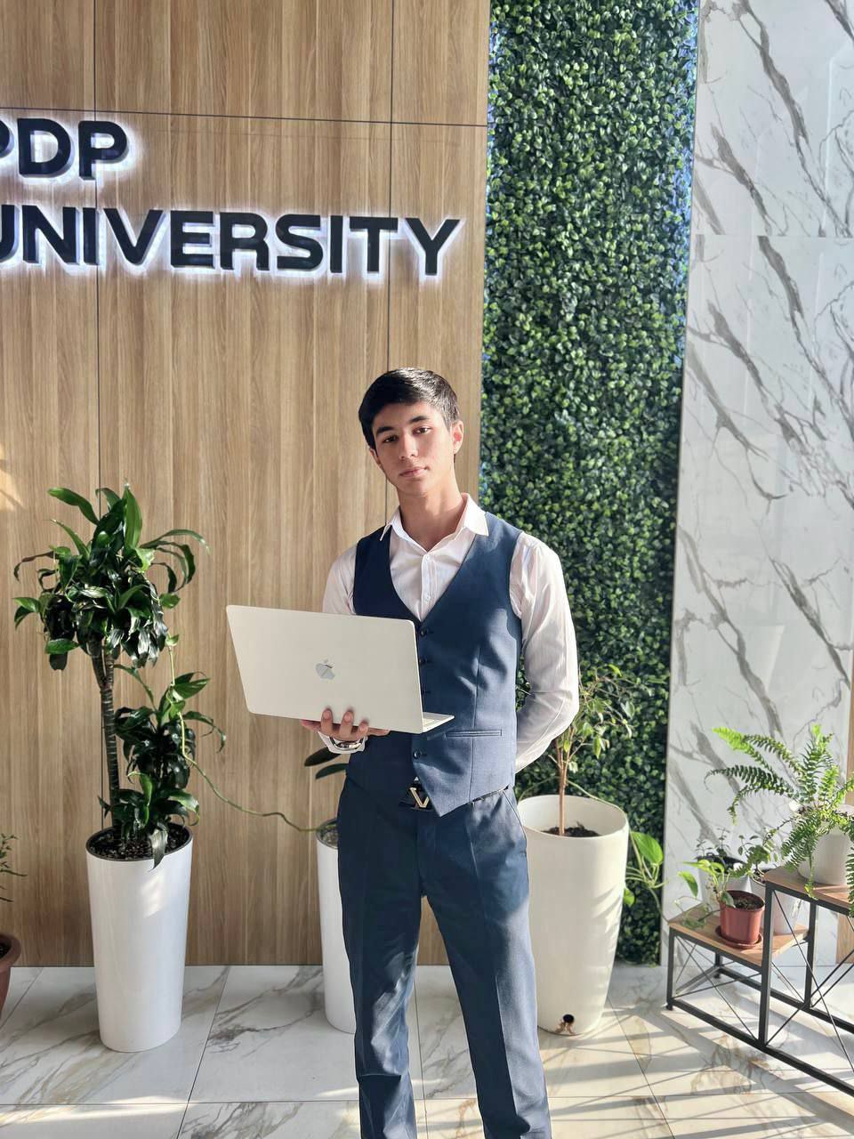 Izzatilla Fayzullayev